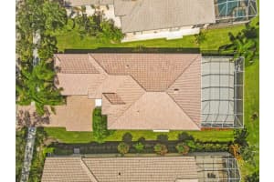 8372 JESOLO LANE, SARASOTA, FL 34238 Sold 02/08/24