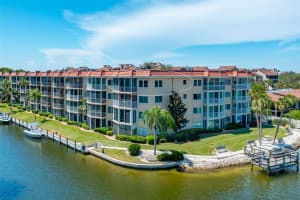 1350 PORTOFINO DRIVE, SARASOTA, FL 34242 Sold 01/30/24