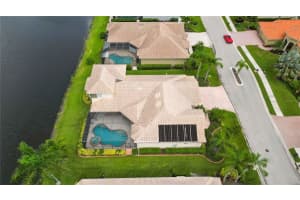 2950 BRAVURA LAKE DRIVE, SARASOTA, FL 34240 Sold 03/11/24