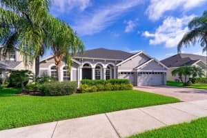 1063 HOME GROVE DRIVE, WINTER GARDEN, FL 34787 Sold 10/30/23