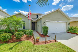 15432 TRINITY FALL WAY, BRADENTON, FL 34212 Sold 02/07/24