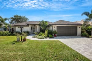 5869 CARRIAGE DRIVE, SARASOTA, FL 34243 Sold 03/20/24