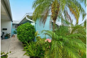 2451 TERRY LANE, SARASOTA, FL 34231 Sold 11/01/23