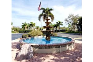 5146 NORTHRIDGE ROAD, SARASOTA, FL 34238 Sold 12/15/23
