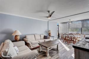 5855 MIDNIGHT PASS ROAD, SARASOTA, FL 34242 Sold 11/29/23
