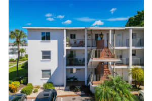 2229 SUNSET DRIVE, BRADENTON, FL 34207 Sold 11/29/23