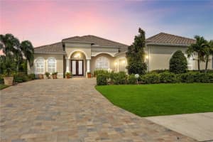 15906 39TH GLEN, PARRISH, FL 34219 Sold 11/07/23