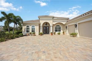 15906 39TH GLEN, PARRISH, FL 34219 Sold 11/07/23