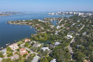 2100 MCCLELLAN PARKWAY, SARASOTA, FL 34239 Sold 04/05/24