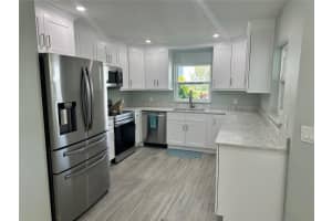 4506 MOUNT VERNON DRIVE, BRADENTON, FL 34210 Sold 04/16/24
