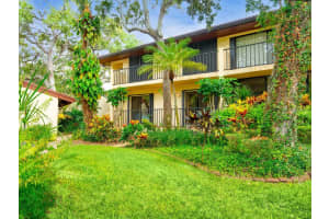 6464 SEAGULL DRIVE, BRADENTON, FL 34210 Sold 02/01/24