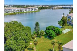 3672 LAKE BAYSHORE DRIVE, BRADENTON, FL 34205 Sold 11/08/23
