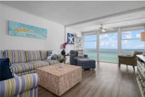 5300 GULF DRIVE, HOLMES BEACH, FL 34217 Sold 01/26/24
