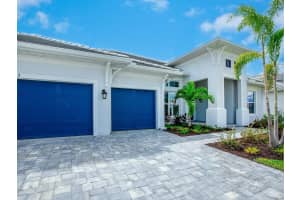 4682 ANTRIM DRIVE, SARASOTA, FL 34240 Sold 11/03/23