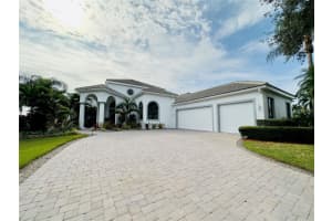 7836 ESPERANZA CIRCLE, SARASOTA, FL 34238 Sold 11/17/23