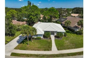 2104 TOCOBAGA LANE, NOKOMIS, FL 34275 Sold 05/15/24
