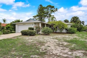 7001 20TH AVENUE, BRADENTON, FL 34209 Sold 05/03/24