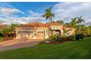8276 LARKSPUR CIRCLE, SARASOTA, FL 34241 Sold 12/06/23
