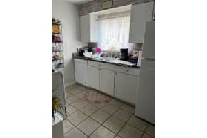 2745 HIDDEN LAKE DRIVE, SARASOTA, FL 34237 Sold 12/18/23