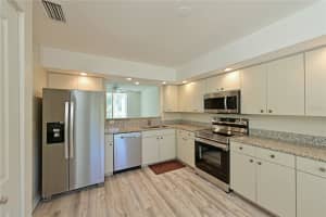 6101 34TH STREET, BRADENTON, FL 34210 Sold 06/14/24