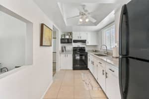 6048 ARLENE WAY, BRADENTON, FL 34207 Sold 10/27/23