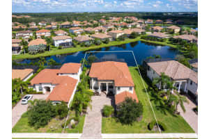 5613 CLOVERLEAF RUN, LAKEWOOD RANCH, FL 34211 Sold 02/20/24