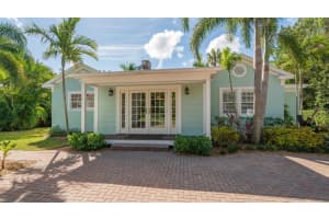 847 HUDSON AVENUE, SARASOTA, FL 34236 - MLS#MFRA4583404