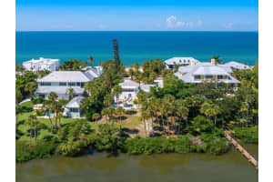 426 CASEY KEY ROAD, OSPREY, FL 34229 Sold 08/27/25