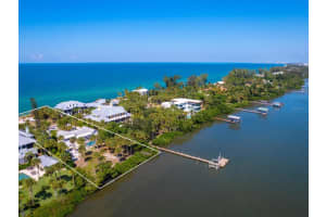426 CASEY KEY ROAD, OSPREY, FL 34229 Sold 08/27/25