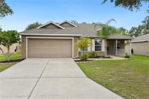 12013 WARWICK CIRCLE, PARRISH, FL 34219 Sold 03/27/24