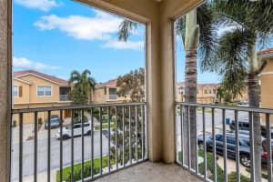 3464 PARKRIDGE CIRCLE, SARASOTA, FL 34243 Sold 03/13/24