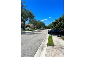 5718 48TH STREET CIRCLE, BRADENTON, FL 34203 Sold 05/10/24