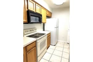 710 KENSINGTON LAKE CIRCLE, BRANDON, FL 33511 Sold 04/01/24