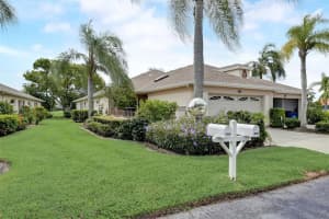 4240 CADDIE DR E DRIVE, BRADENTON, FL 34203 Sold 11/09/23