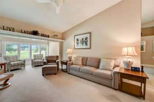 4240 CADDIE DR E DRIVE, BRADENTON, FL 34203 Sold 11/09/23