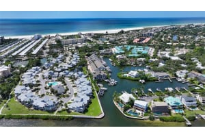 1326 SIESTA BAYSIDE DRIVE, SARASOTA, FL 34242 Sold 11/03/23