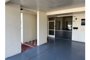 6201 GREEN VIEW DRIVE, SARASOTA, FL 34231 - MLS#MFRA4583677