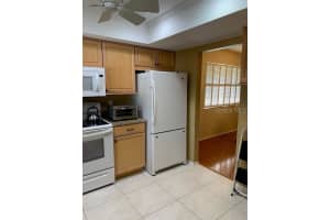 3942 PANOLA LANE, SARASOTA, FL 34232 Sold 11/17/23