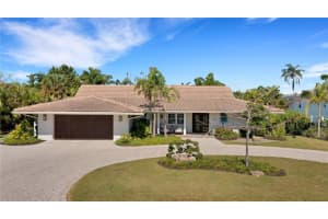 568 BIRD KEY DRIVE, SARASOTA, FL 34236 Sold 01/03/24