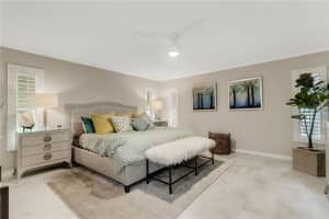 568 BIRD KEY DRIVE, SARASOTA, FL 34236 Sold 01/03/24