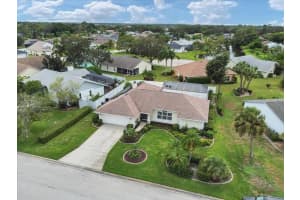 3914 57TH DRIVE, BRADENTON, FL 34203 Sold 10/18/23