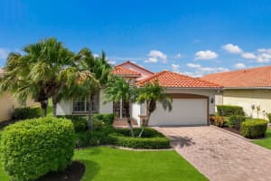 6318 43RD COURT, SARASOTA, FL 34243 Sold 11/01/23