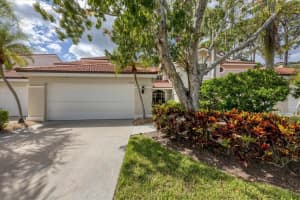 7722 FAIRWAY WOODS DRIVE, SARASOTA, FL 34238 Sold 11/17/23