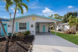 417 63RD STREET, HOLMES BEACH, FL 34217 Sold 10/20/23