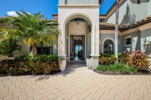 632 REGATTA WAY, BRADENTON, FL 34208 Sold 12/28/23