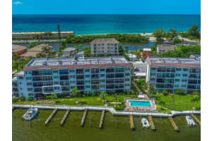 9011 MIDNIGHT PASS ROAD, SARASOTA, FL 34242 Sold 02/22/24