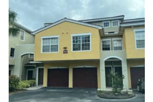 5450 BENTGRASS DRIVE, SARASOTA, FL 34235 Sold 12/13/23