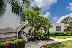 319 SPRINGDALE DRIVE, BRADENTON, FL 34210 Sold 12/21/23
