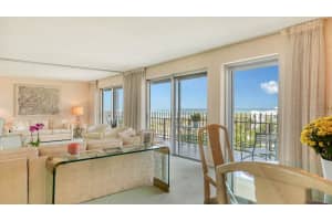 1 BENJAMIN FRANKLIN DRIVE, SARASOTA, FL 34236 Sold 12/28/23