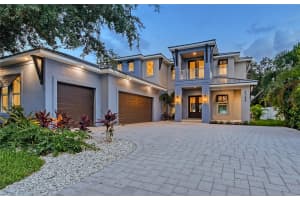 1742 Alta Vista St, Sarasota, FL 34236, Sold 10/01/23
